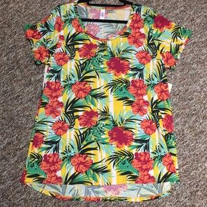 LuLaRoe Classic T
